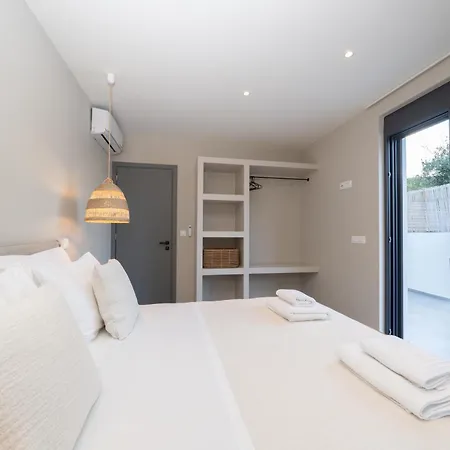 Myrtia I Villa Anomeriá