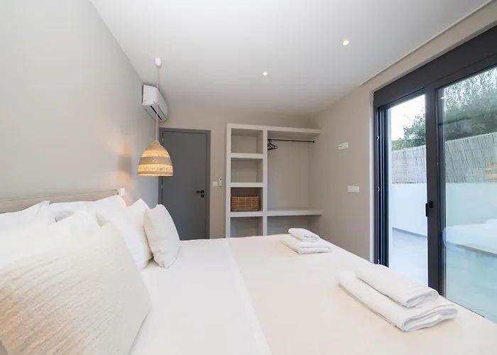 Myrtia I Villa Anomeriá